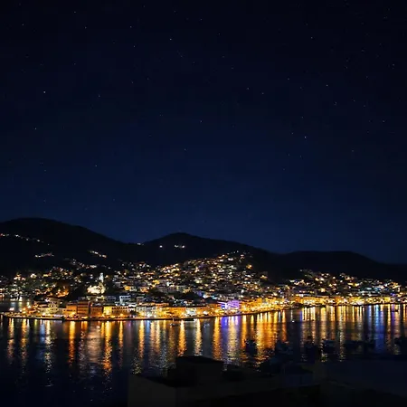 Ferienhaus Beautiful View Of Poros Galatás