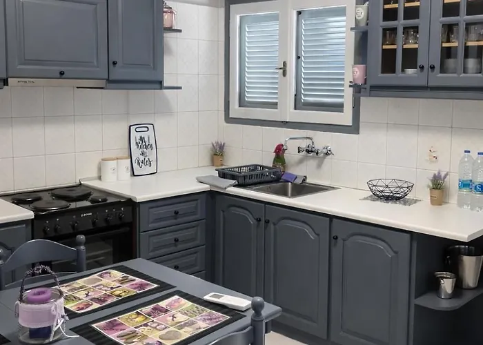 Vakantiehuis Beautiful View Of Poros *